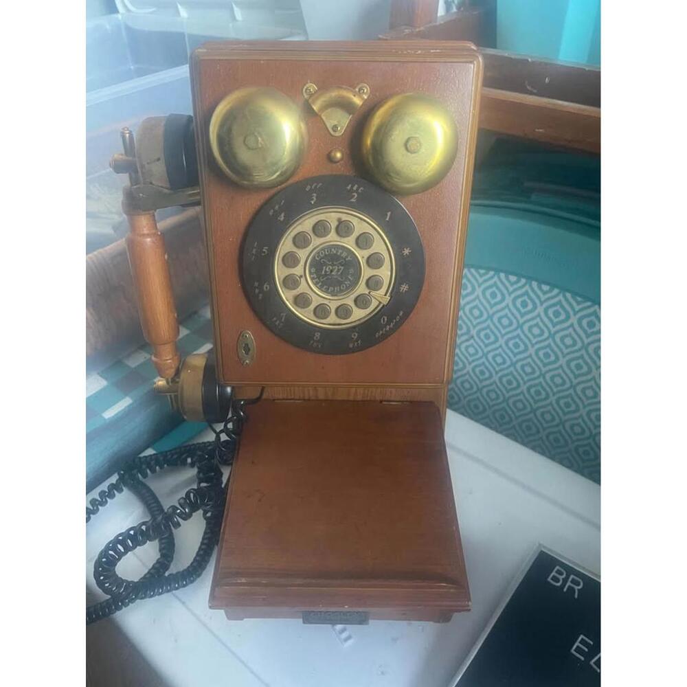 Crosley Vintage 1927 Country Telephone